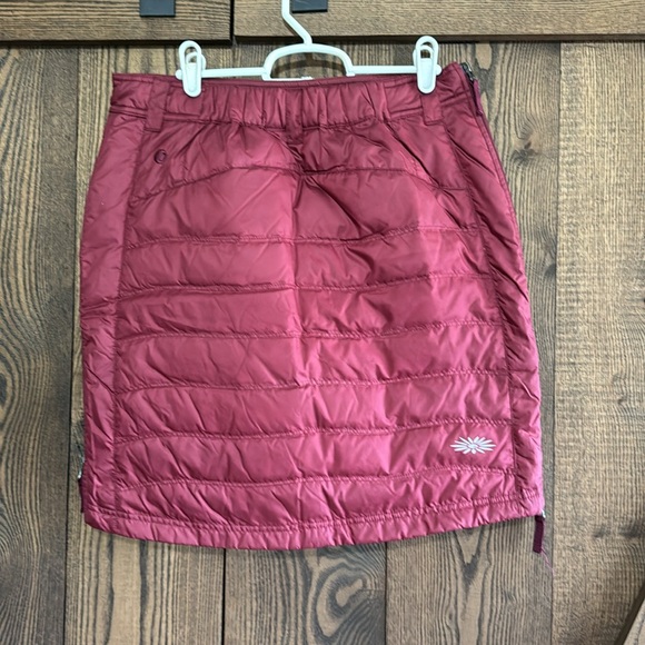 SKHOOP Short Down Skirt - Picture 4 of 10
